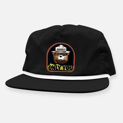 SMOKEY UNSTRUCTURED SNAPBACK HAT